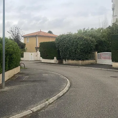 La Petite Maison Chez Jp Chassieu Esterno foto